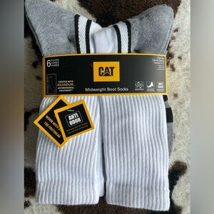 Brand new 6 pack of CAT mid weight men’s boot socks with cushion.